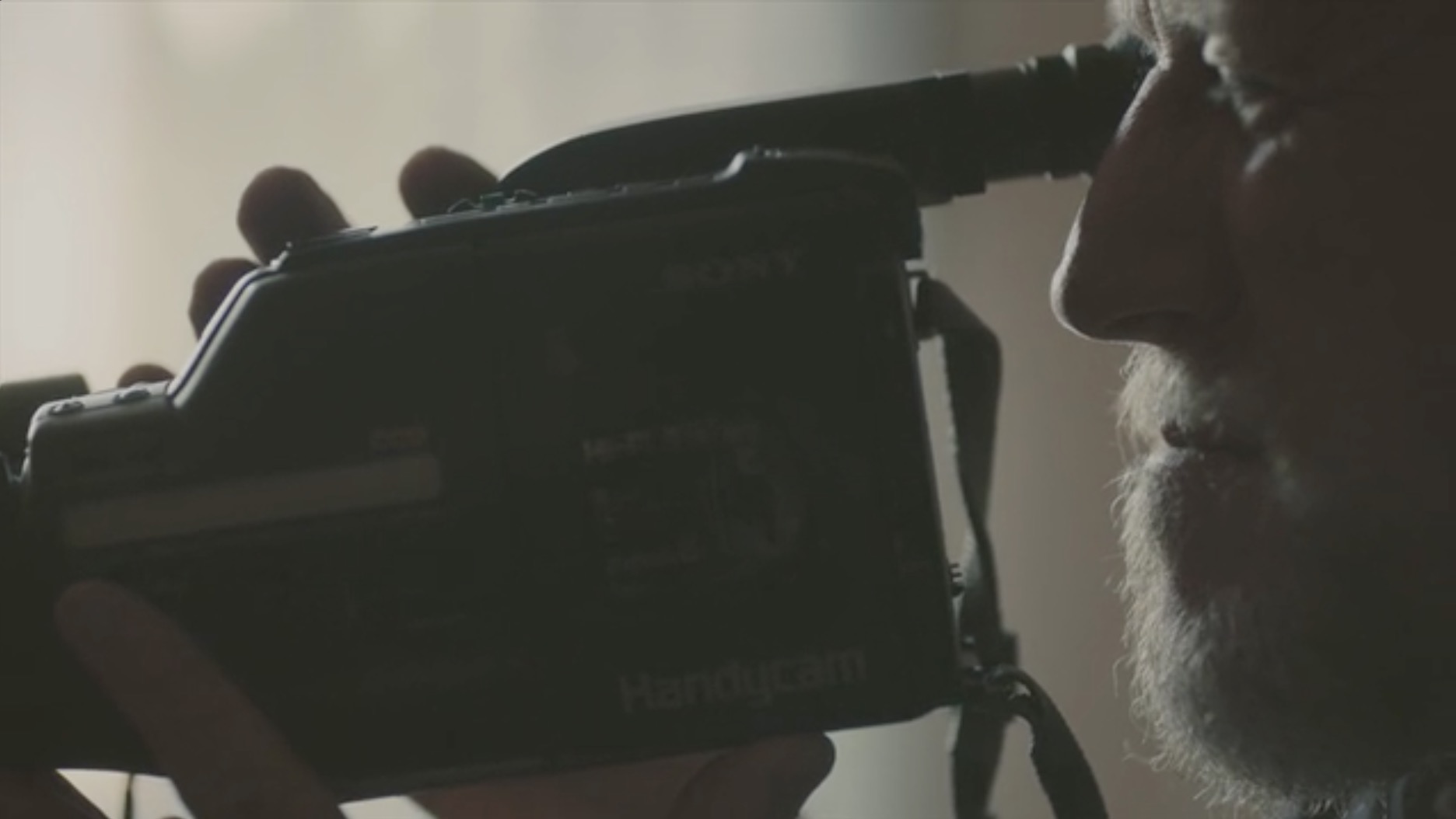 George filmando